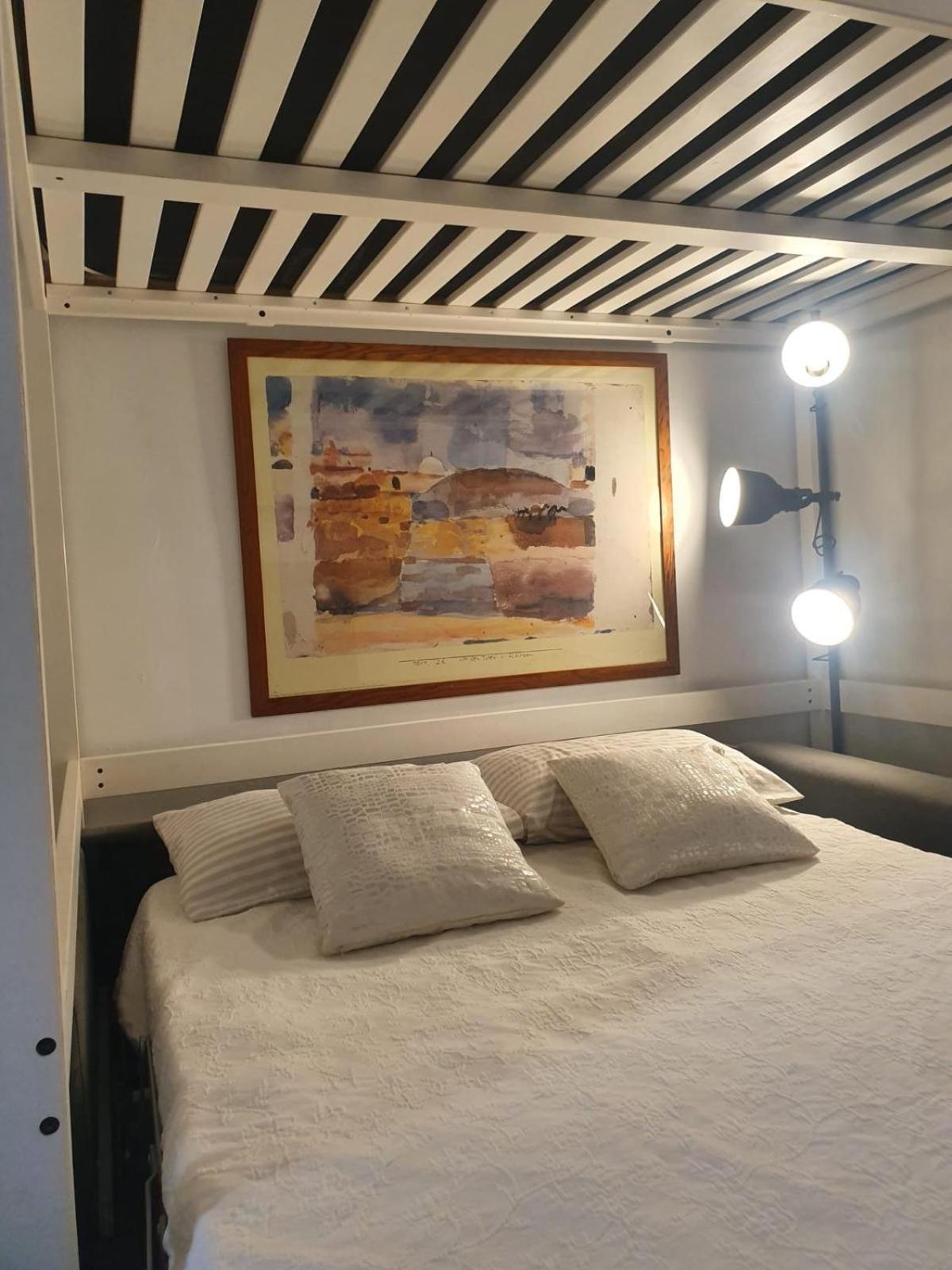 Отель Loft With Total Privacy Барселона Экстерьер фото